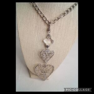 SLIVER Heart Shape Necklace